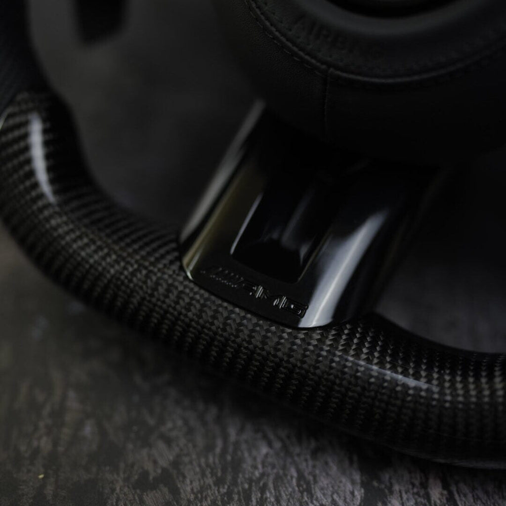 Mercedes C-Class steering wheel — product photo 3