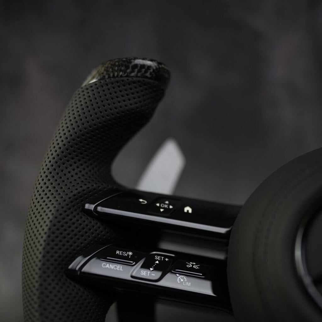 Mercedes C-Class steering wheel — product photo 4